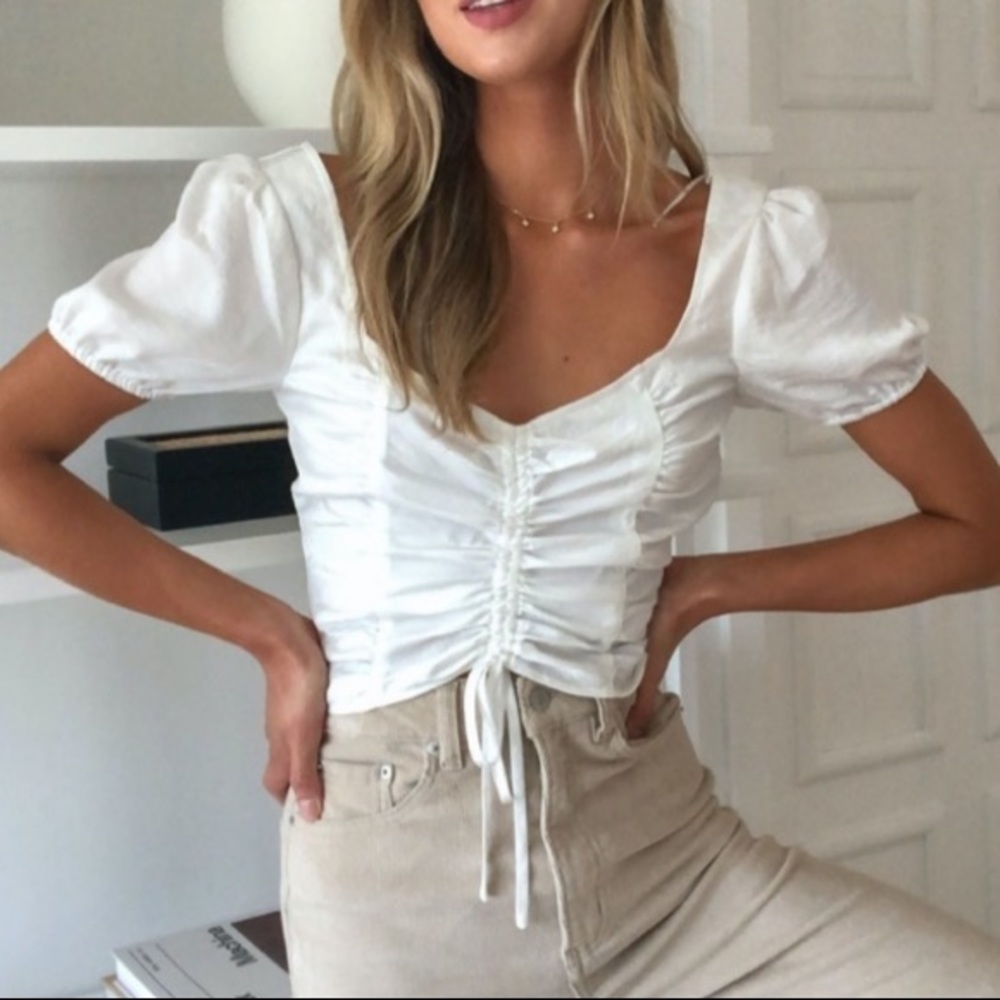 Rouched Puff-Sleeve White top!
